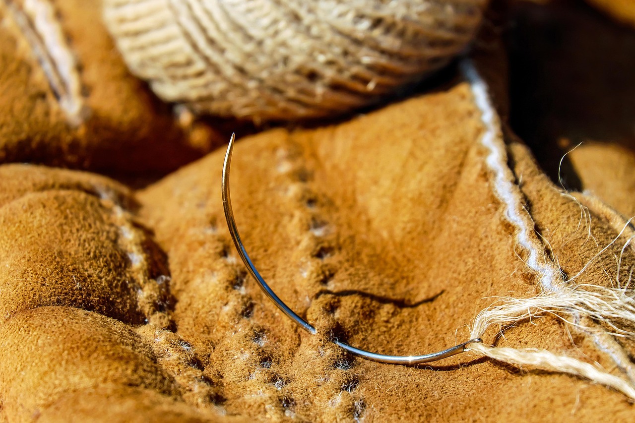 Comment utiliser une scie circulaire en toute sécurité découvrez les conseils essentiels pour utiliser une scie circulaire en toute sécurité et prévenir les accidents lors de vos travaux de découpe.