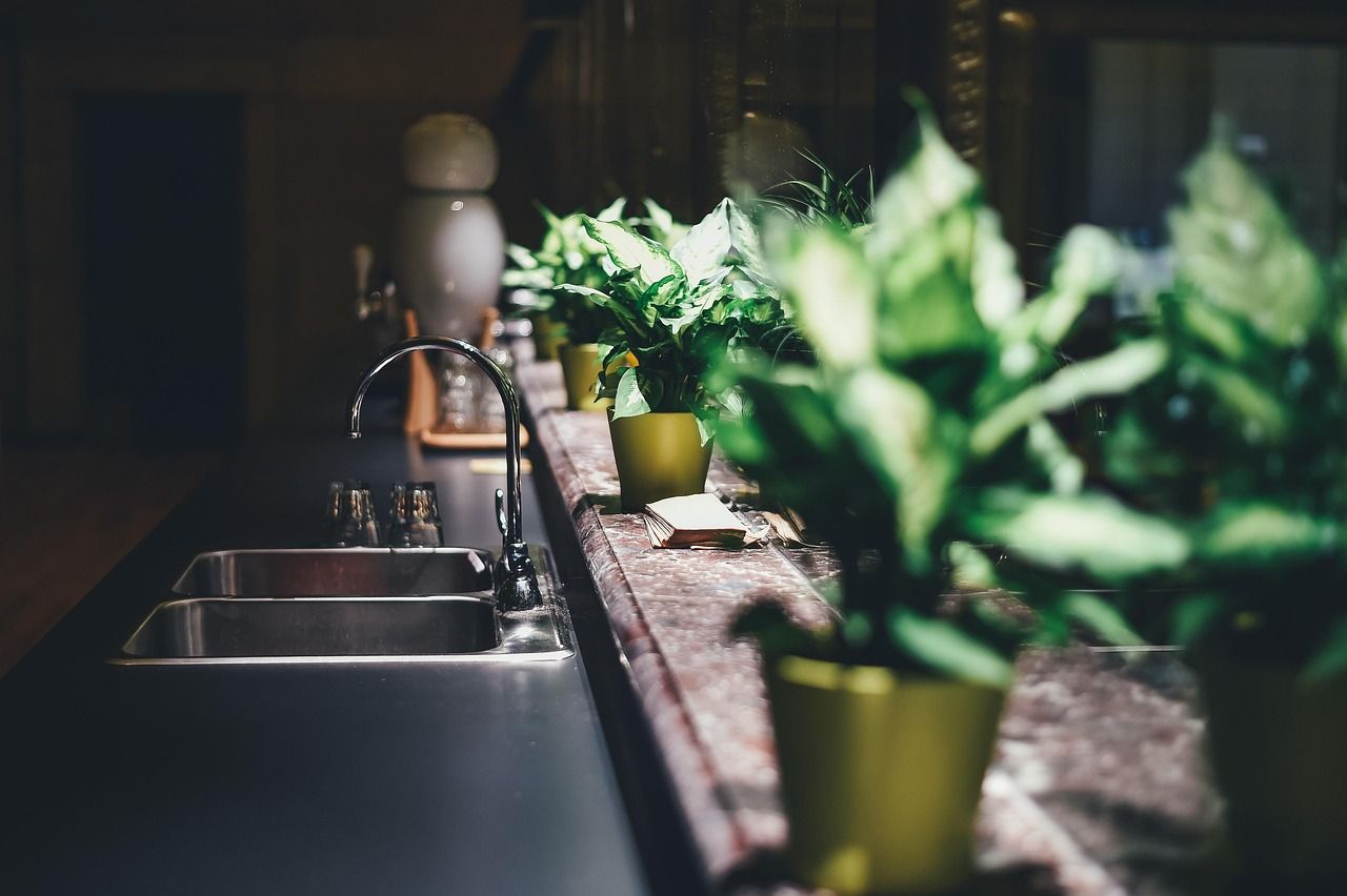 Réparer un robinet qui fuit sans faire appel à un plombier apprenez comment réparer un robinet qui fuit rapidement et facilement avec nos conseils pratiques et étapes simples pour économiser l'eau et éviter les dégâts.